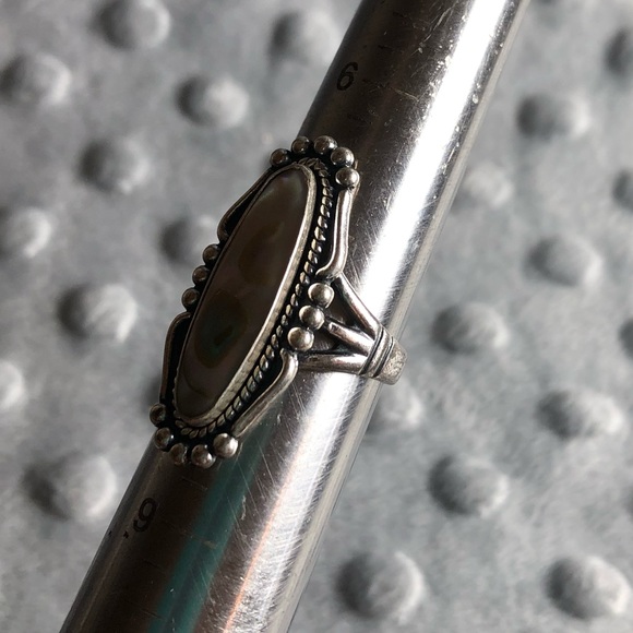 Native American Abalone/Sterling Ring - Picture 7 of 9
